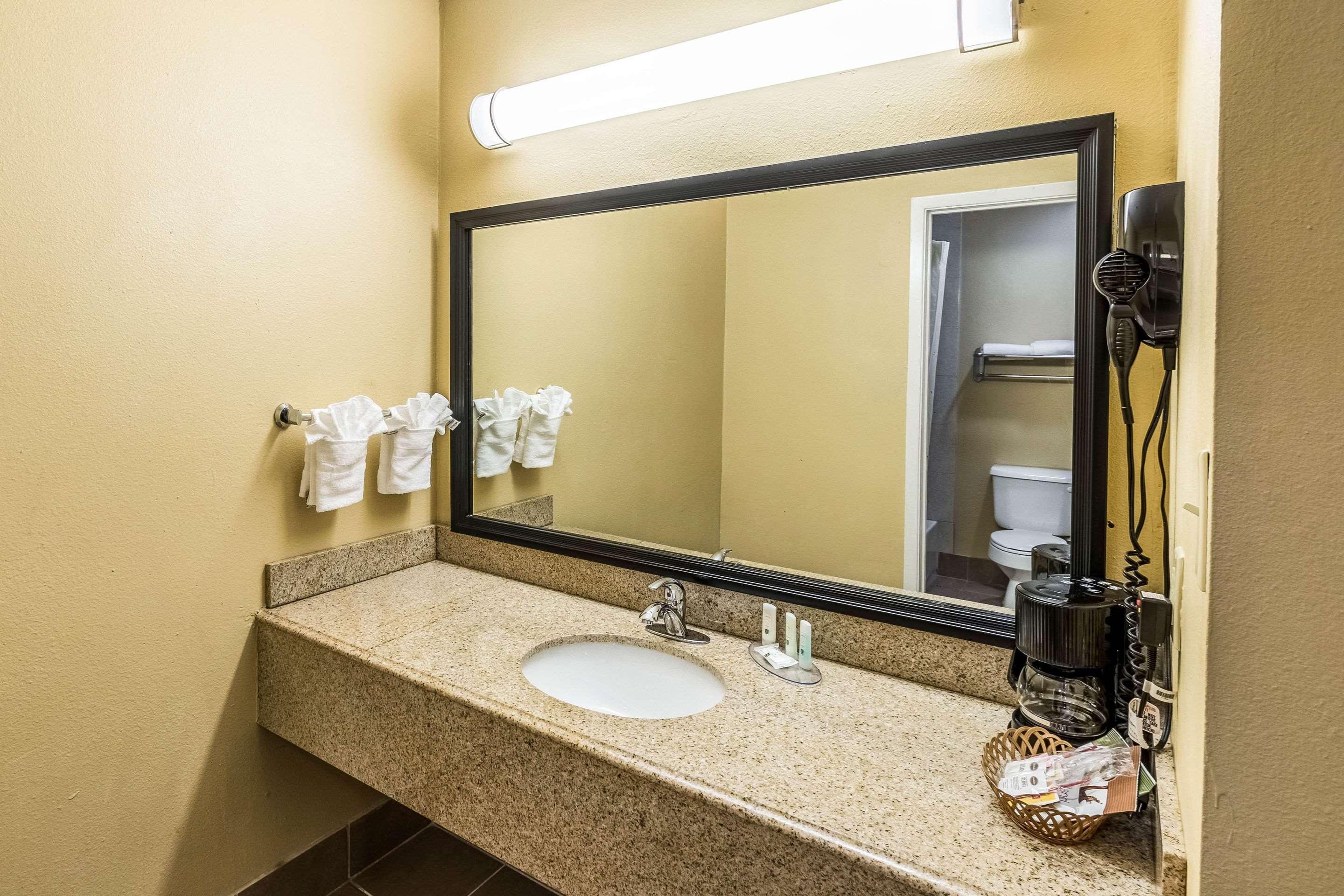 Quality Inn Corsicana Dış mekan fotoğraf