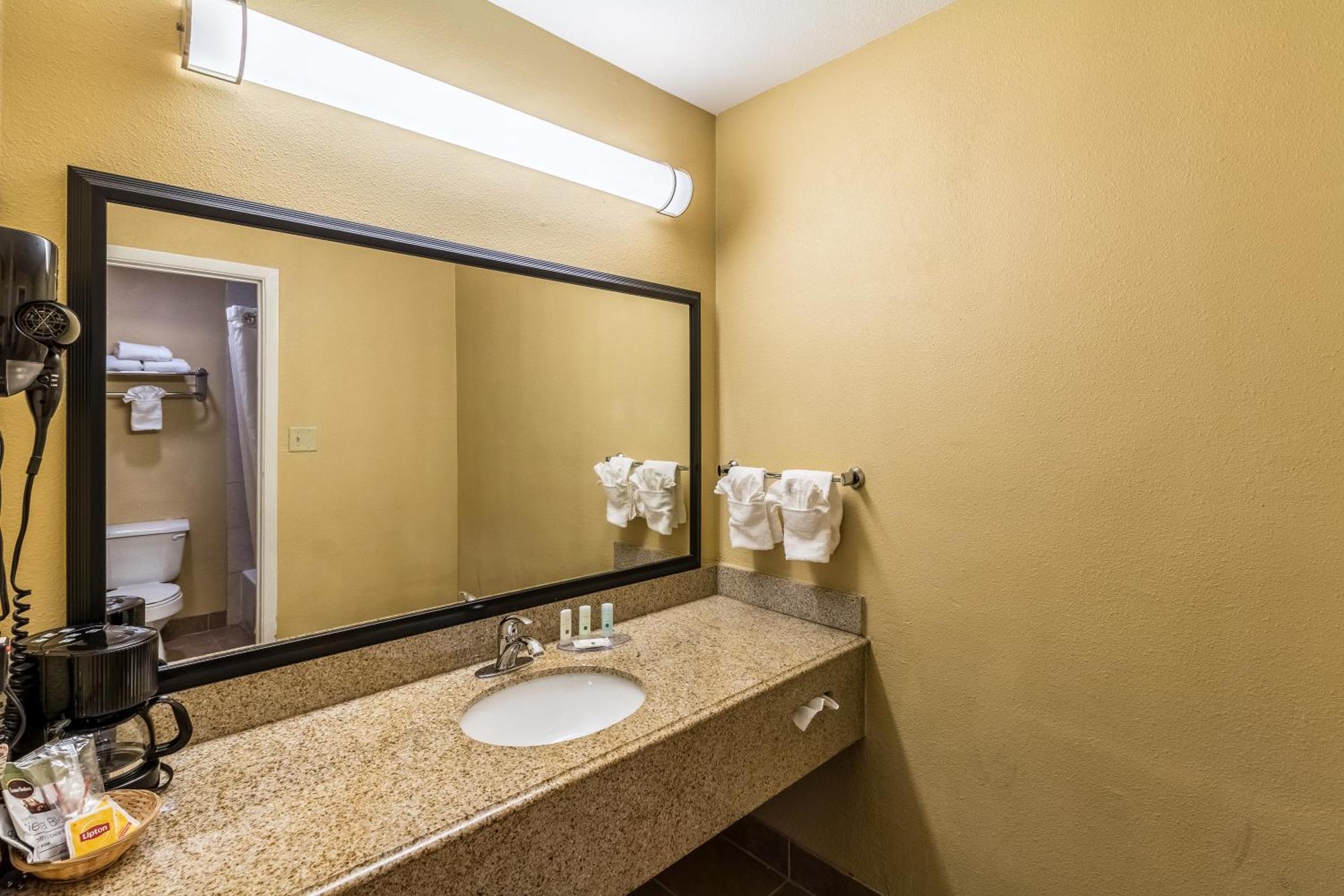 Quality Inn Corsicana Dış mekan fotoğraf