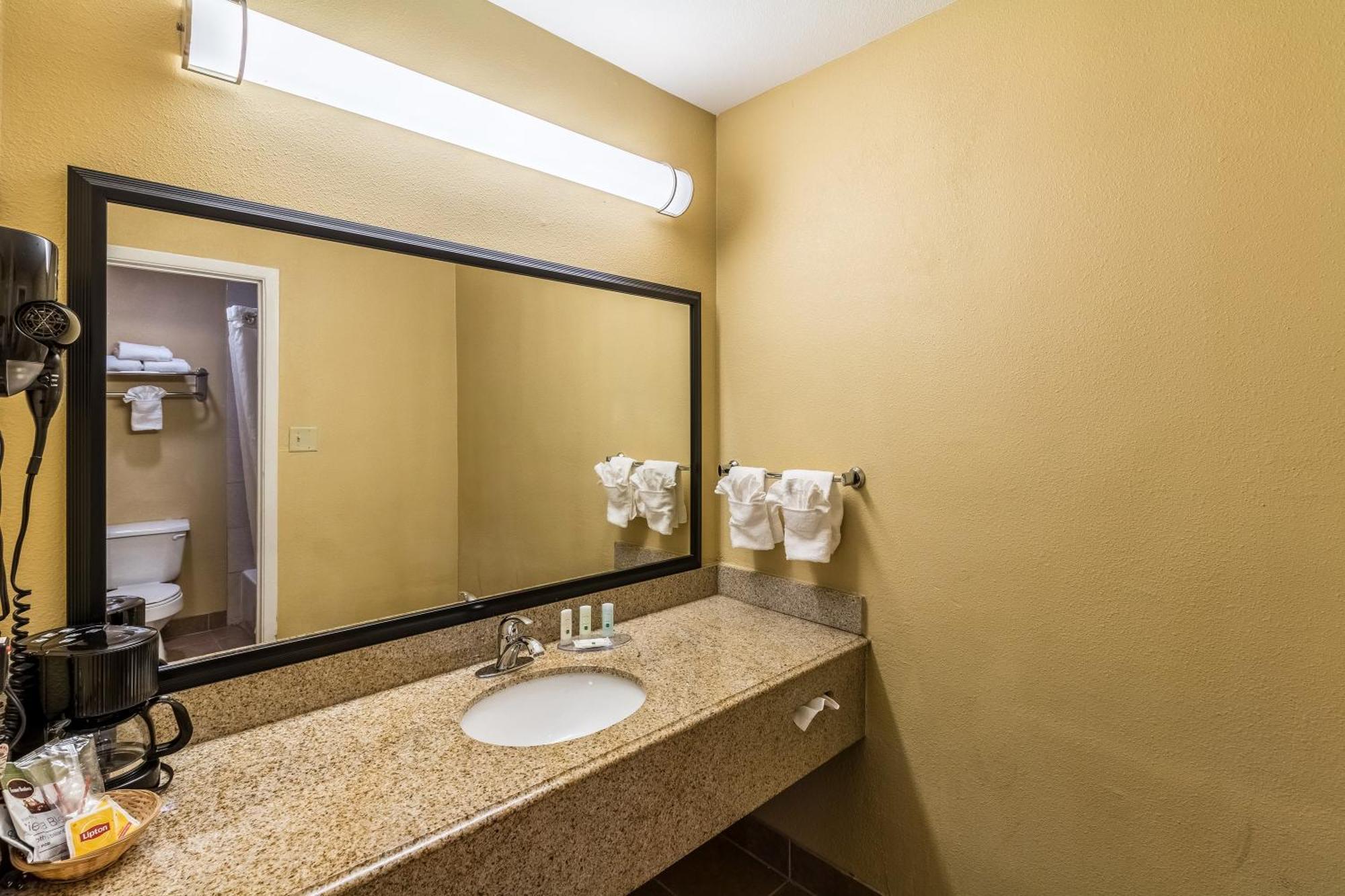 Quality Inn Corsicana Dış mekan fotoğraf